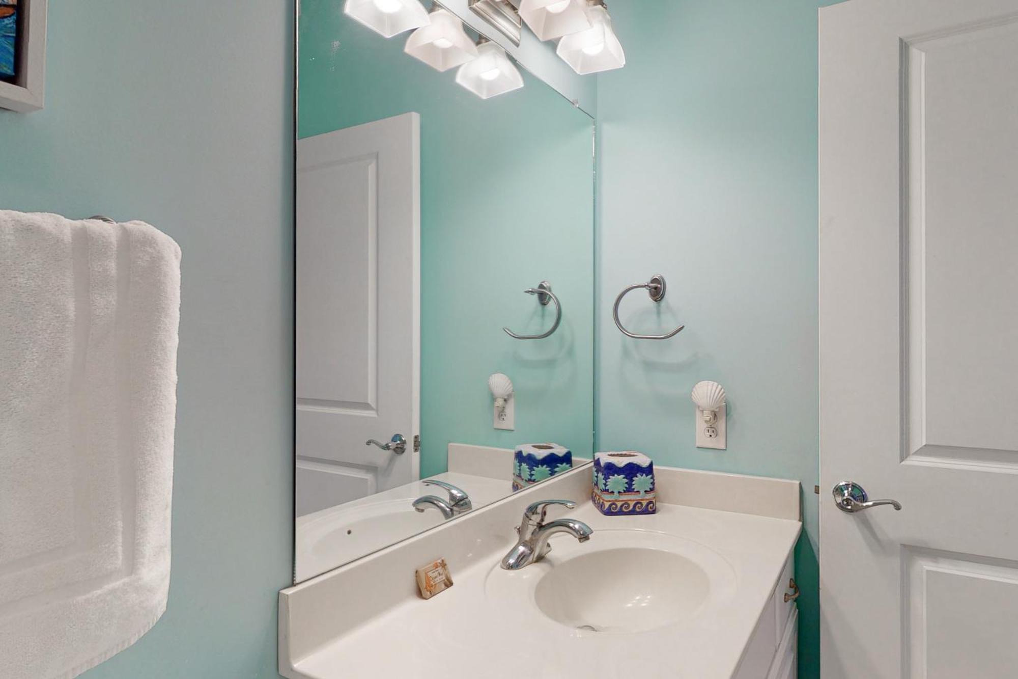 Shutters Villa Pine Knoll Shores Room photo